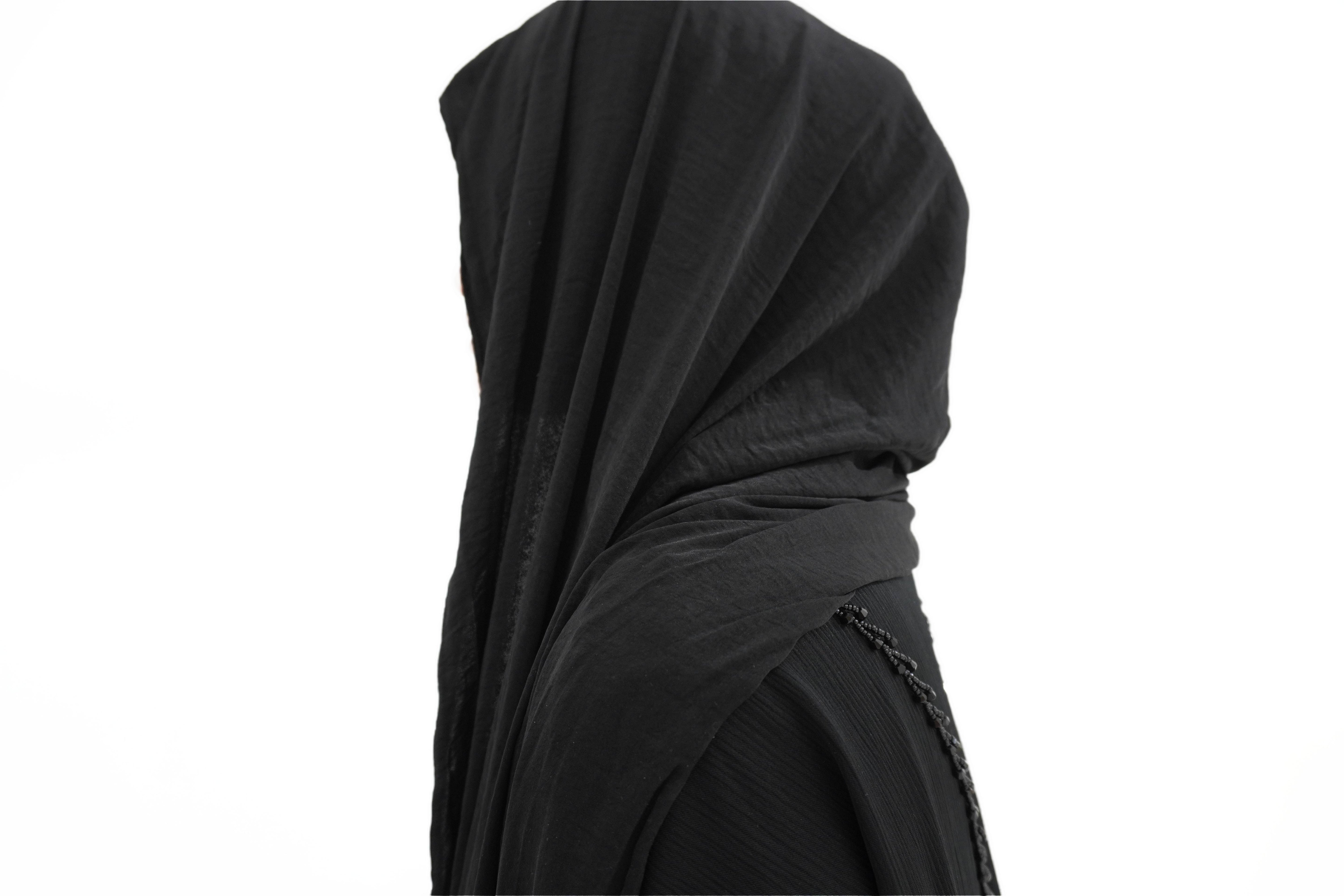 Hijab à enfiler noir soie mate