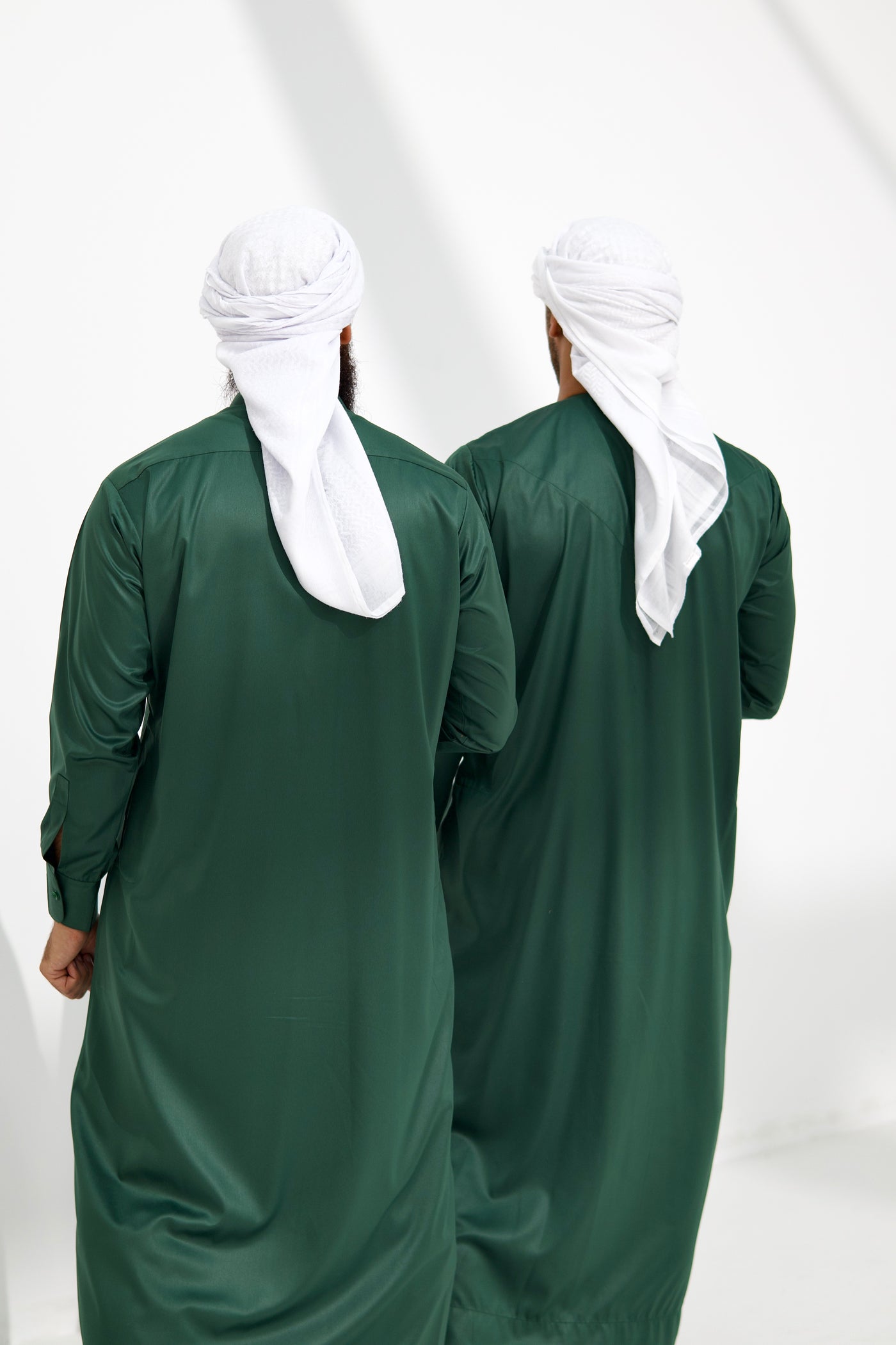 Qamis Emirati Satiné vert bouteille